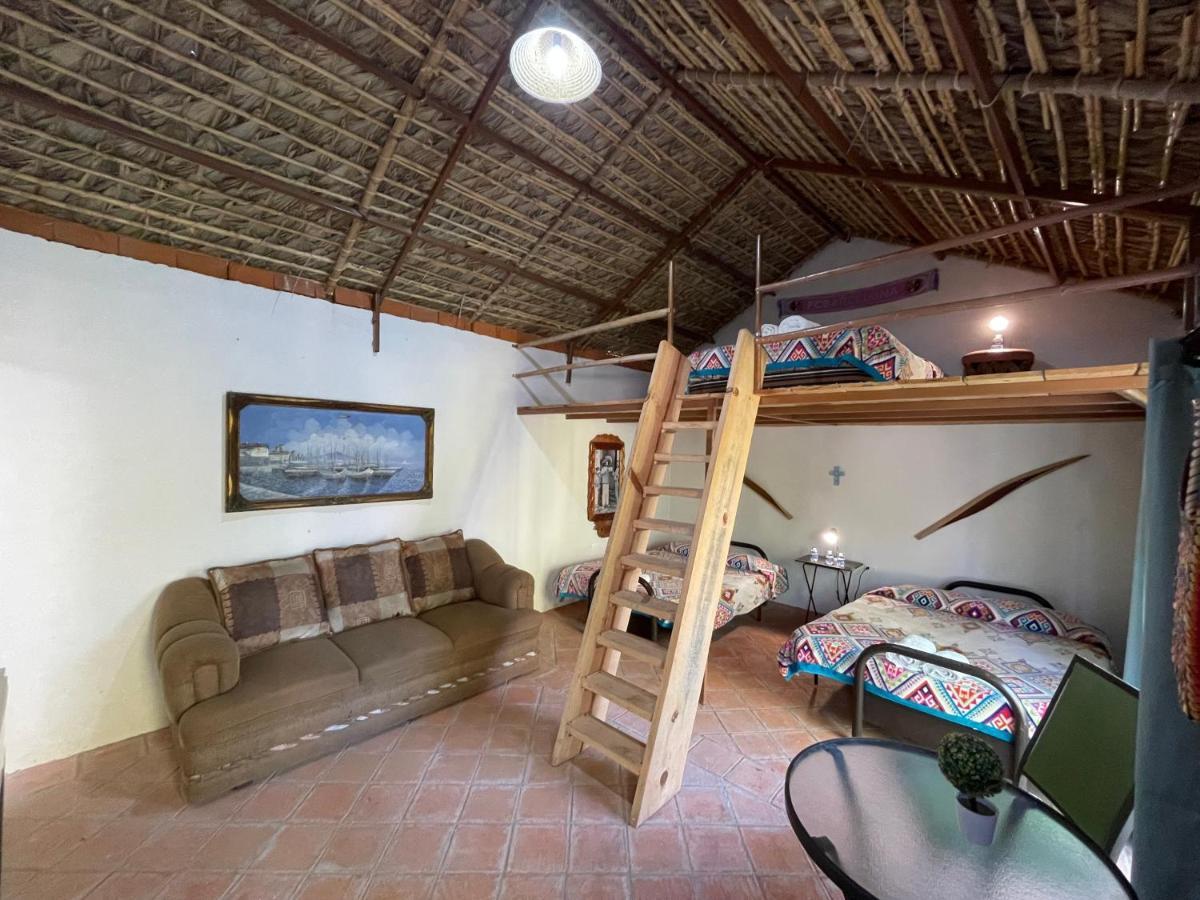Jardin Quinta Fuentes Cabanas, Valsequillo. Holiday home