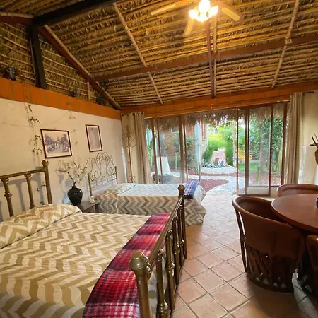 Jardin Quinta Las Fuentes Cabanas, Valsequillo. Puebla Exterior photo
